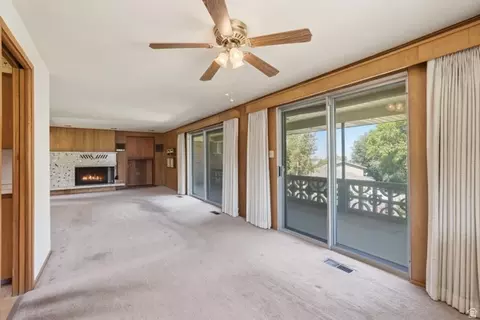 Living - 3016 S Davis Blvd, Bountiful, UT 84010 photo 1 of 4