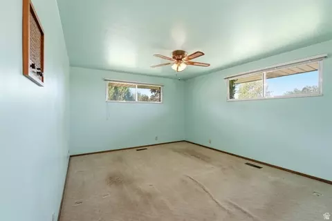 Bedroom - 3016 S Davis Blvd, Bountiful, UT 84010 photo 3 of 5