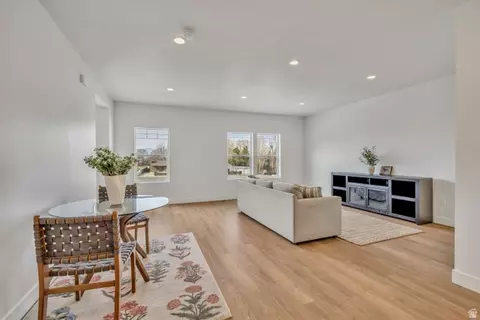 Living - 330 E 7635 S, Midvale, UT 84047 photo 2 of 4
