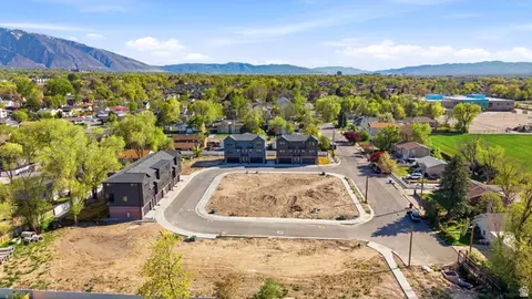 View/Area - 330 E 7635 S, Midvale, UT 84047 photo 4 of 6