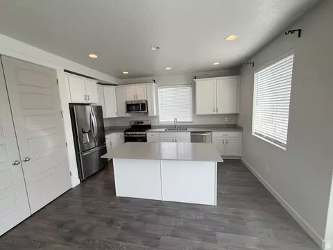 Kitchen - 6366 N Wanlass Hl E, Eagle Mountain, UT 84005 photo 1 of 3