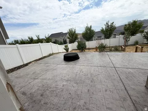 Exterior - 6366 N Wanlass Hl E, Eagle Mountain, UT 84005 photo 3 of 4