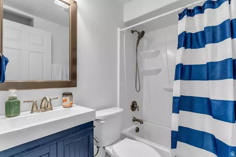 Bath - 1757 E American Way #7, Eagle Mountain, UT 84005 photo 3 of 3