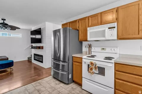 Kitchen - 1757 E American Way #7, Eagle Mountain, UT 84005 photo 2 of 2