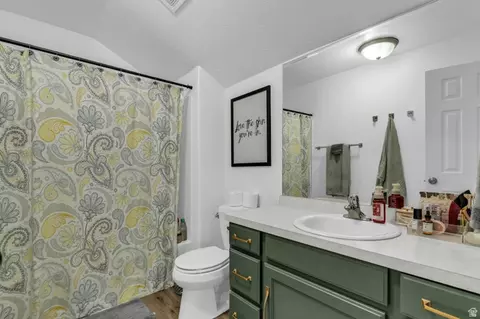 Bath - 1757 E American Way #7, Eagle Mountain, UT 84005 photo 2 of 3