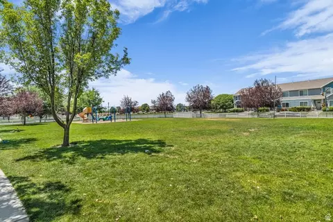 Exterior - 1757 E American Way #7, Eagle Mountain, UT 84005 photo 4 of 4