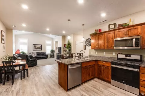 Kitchen - 1722 W 200 S #A, Mapleton, UT 84664 photo 2 of 4