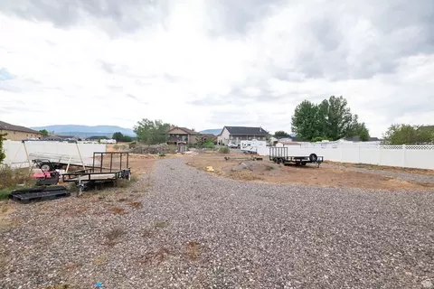 Exterior - 490 N 1000 E, Beaver, UT 84713 photo 12 of 13