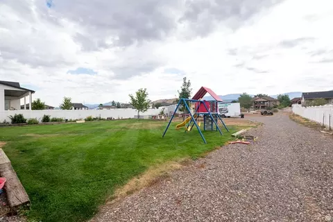 Exterior - 490 N 1000 E, Beaver, UT 84713 photo 5 of 13