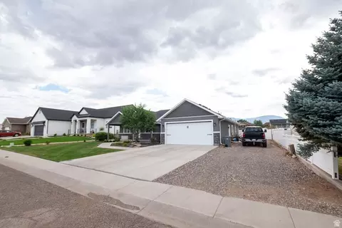 Exterior - 490 N 1000 E, Beaver, UT 84713 photo 3 of 13
