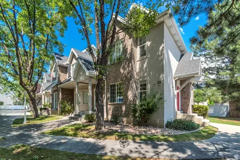 Exterior - 33 W 680 N, Orem, UT 84057 photo 2 of 6