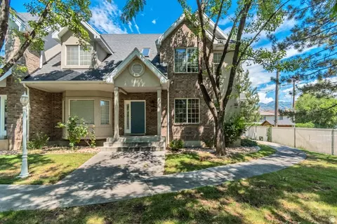 Exterior - 33 W 680 N, Orem, UT 84057 photo 6 of 6