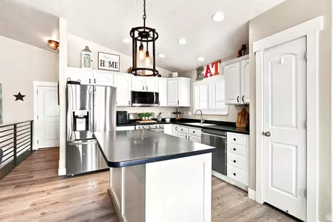 Kitchen - 323 S 2070 E, Spanish Fork, UT 84660 photo 1 of 2