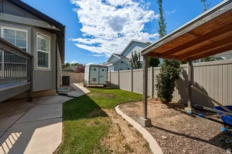 Exterior - 323 S 2070 E, Spanish Fork, UT 84660 photo 9 of 9