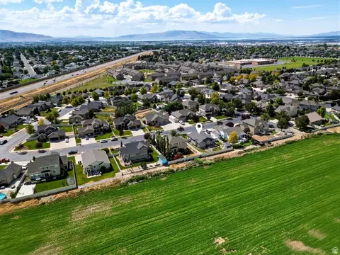 View/Area - 323 S 2070 E, Spanish Fork, UT 84660 photo 4 of 6