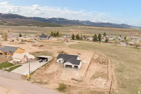 View/Area - 846 E 100 S #3, Mount Pleasant, UT 84647 photo 3 of 8