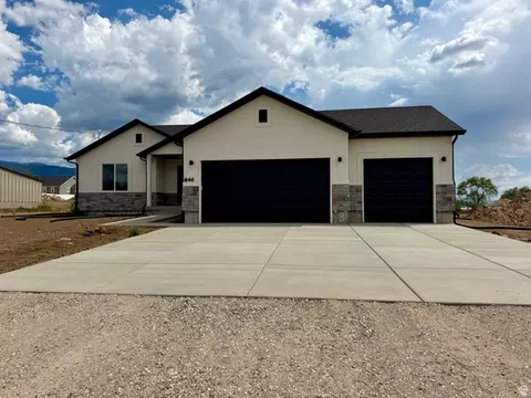 Exterior - 846 E 100 S #3, Mount Pleasant, UT 84647 photo 3 of 3