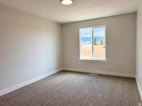 Bedroom - 846 E 100 S #3, Mount Pleasant, UT 84647 photo 3 of 4