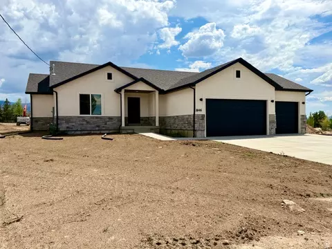 Exterior - 846 E 100 S #3, Mount Pleasant, UT 84647 photo 2 of 3