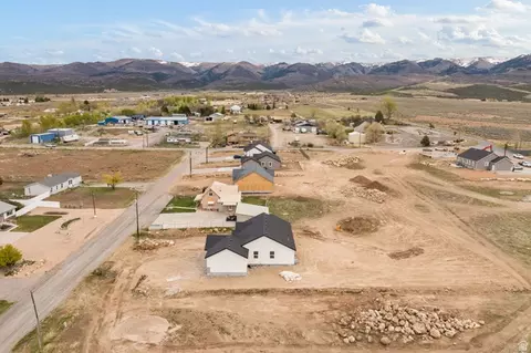 View/Area - 846 E 100 S #3, Mount Pleasant, UT 84647 photo 4 of 8