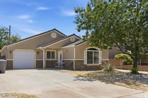14 E 420 N, La Verkin, UT 84745