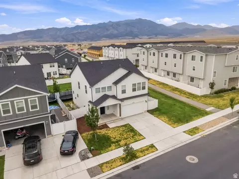 5197 N Folkstone Dr, Eagle Mountain, UT 84005 photo 8