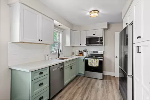 780 S Birch St E, Clearfield, UT 84015 photo 6