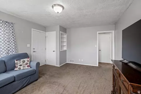 780 S Birch St E, Clearfield, UT 84015 photo 5