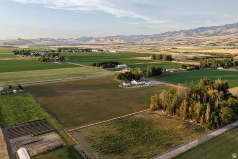930 S 800 E, Lewiston, UT 84320 photo 8
