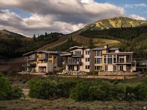 10102 N Drommen Ct #R-02, Park City, UT 84060