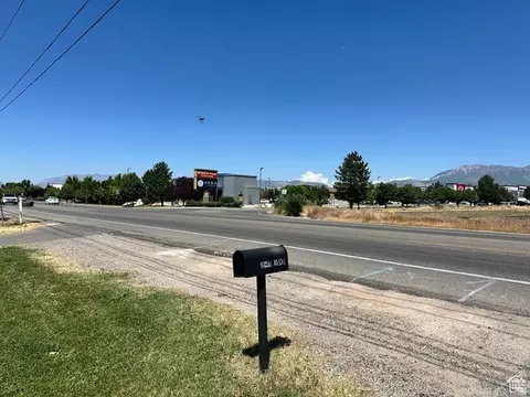 2593 N 2000 W, Clinton, UT 84015 photo 4