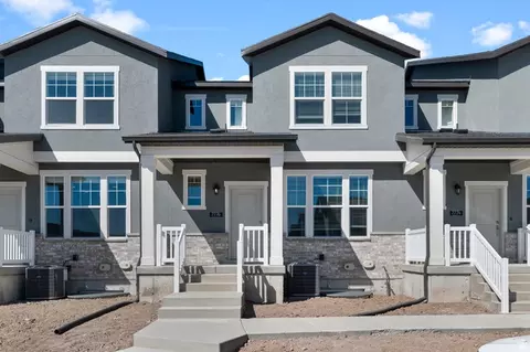 7776 W Alta Springs Ln, Magna, UT 84044