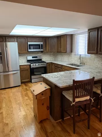 Kitchen - 220 W Mill Rd, Ferron, UT 84523 photo 2 of 3
