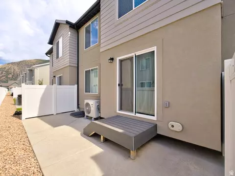 Exterior - 1721 E Albion Dr #1005, Salem, UT 84653 photo 5 of 6