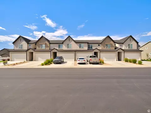 Exterior - 1721 E Albion Dr #1005, Salem, UT 84653 photo 2 of 6