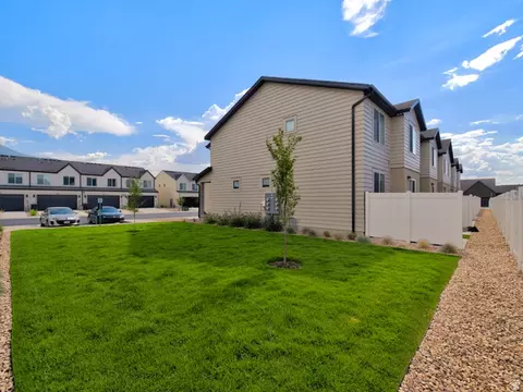Exterior - 1721 E Albion Dr #1005, Salem, UT 84653 photo 6 of 6