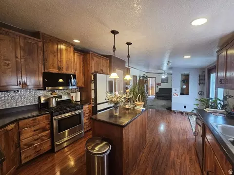 Kitchen - 52 Quail Ct, Moab, UT 84532 photo 1 of 3