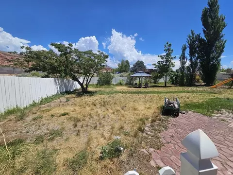 Exterior - 52 Quail Ct, Moab, UT 84532 photo 5 of 11