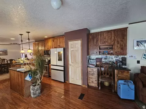 Kitchen - 52 Quail Ct, Moab, UT 84532 photo 3 of 3