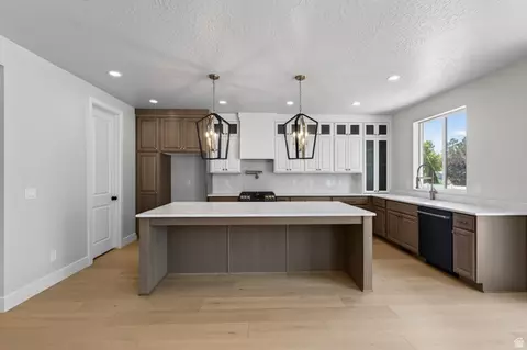 Kitchen - 1548 N 275 W, Orem, UT 84057 photo 1 of 5