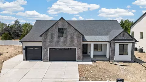 Exterior - 1548 N 275 W, Orem, UT 84057 photo 2 of 7