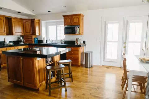 Kitchen - 104 S Ridgeview Dr, Orem, UT 84058 photo 2 of 7