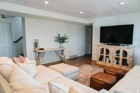 Living - 104 S Ridgeview Dr, Orem, UT 84058 photo 7 of 9