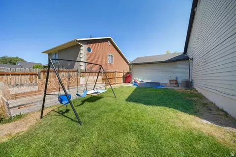 Exterior - 676 E 100 N, American Fork, UT 84003 photo 1 of 4