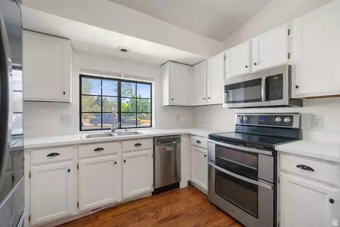 Kitchen - 676 E 100 N, American Fork, UT 84003 photo 2 of 2