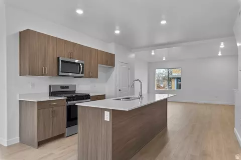 Kitchen - 1445 S 470 St E, Ogden, UT 84404 photo 1 of 2