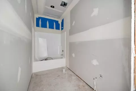 Bath - 642 E 250 N, Providence, UT 84332 photo 1 of 1