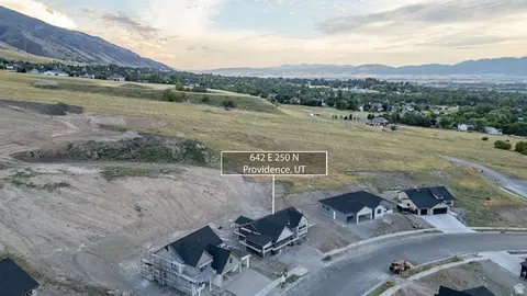 View/Area - 642 E 250 N, Providence, UT 84332 photo 2 of 9