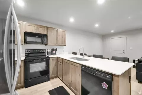 Kitchen - 1787 N 1260 E, Payson, UT 84651 photo 3 of 4