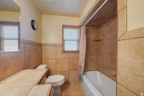Bath - 5572 S Avalon Dr, Murray, UT 84107 photo 1 of 1